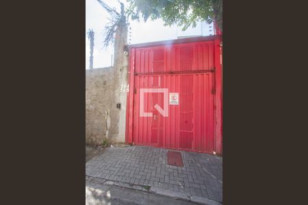 Fachada de casa para alugar com 1 quarto, 30m² em Parque Maria Helena, São Paulo