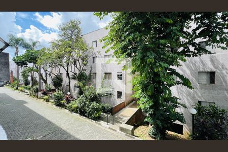 Vista da Sala de apartamento para alugar com 2 quartos, 56m² em Jardim Cocaia, Guarulhos