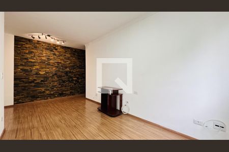 Sala de apartamento para alugar com 2 quartos, 56m² em Jardim Cocaia, Guarulhos