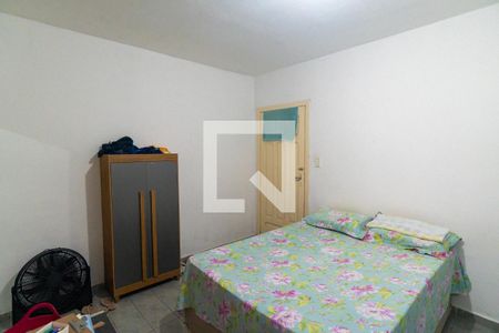 Casa 1 - Quarto 2 de casa à venda com 6 quartos, 280m² em Vila Campestre, São Paulo