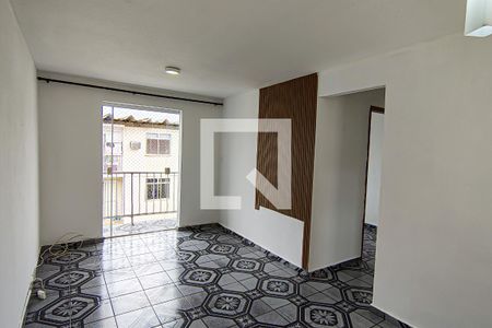 Sala de apartamento para alugar com 2 quartos, 48m² em Taquara, Rio de Janeiro