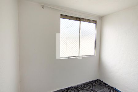 Quarto 1 de apartamento para alugar com 2 quartos, 48m² em Taquara, Rio de Janeiro