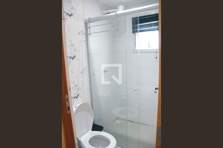 Banheiro de apartamento para alugar com 1 quarto, 40m² em Setor Central, Goiânia