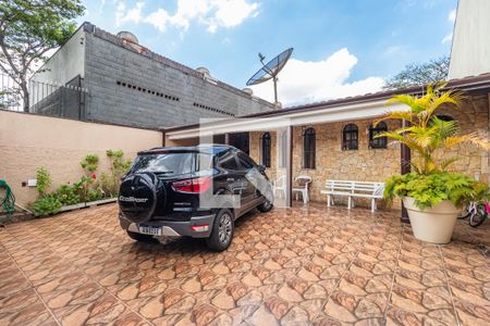 Garagem de casa à venda com 3 quartos, 220m² em Vila Morellato, Barueri