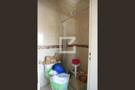 Banheiro de casa para alugar com 2 quartos, 200m² em São Cristóvão, Salvador