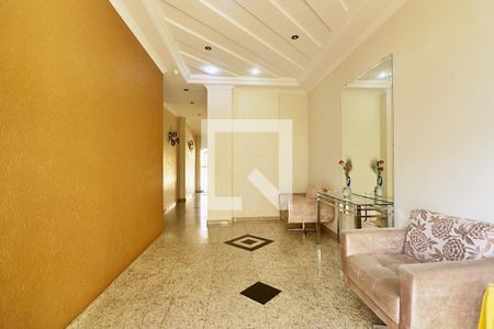 Hall de entrada de apartamento à venda com 3 quartos, 80m² em Parque das Nações, Santo André