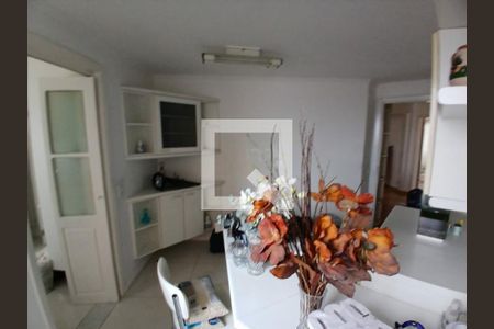 Apartamento para alugar com 4 quartos, 198m² em Morumbi, São Paulo