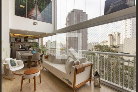 Apartamento à venda com 3 quartos, 238m² em Vila Suzana, São Paulo