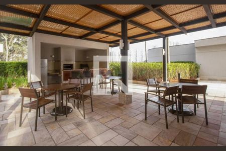 Apartamento à venda com 3 quartos, 238m² em Vila Suzana, São Paulo