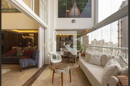 Apartamento à venda com 3 quartos, 238m² em Vila Suzana, São Paulo