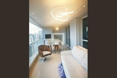 Apartamento à venda com 3 quartos, 223m² em Vila Morumbi, São Paulo