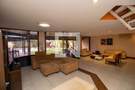 Sala de casa de condomínio à venda com 4 quartos, 600m² em Recreio dos Bandeirantes, Rio de Janeiro