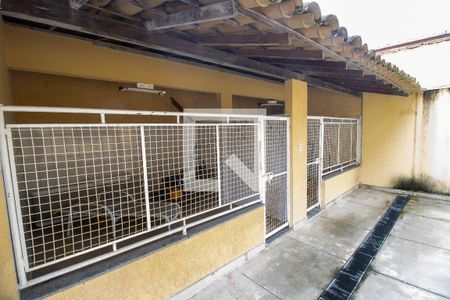 Canil de casa de condomínio à venda com 4 quartos, 600m² em Recreio dos Bandeirantes, Rio de Janeiro