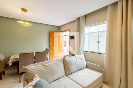 Sala de casa de condomínio à venda com 2 quartos, 95m² em Vila Ré, São Paulo