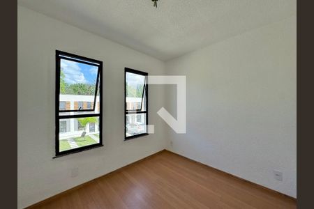 Quarto 1 de casa de condomínio à venda com 2 quartos, 62m² em Vargem Grande, Rio de Janeiro