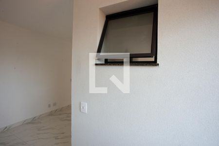 Sala/Cozinha/Área de Serviço de apartamento à venda com 1 quarto, 30m² em Parque Peruche, São Paulo