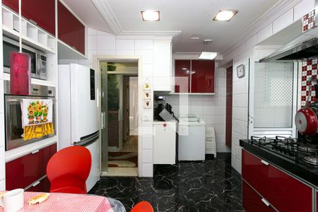 Cozinha de apartamento à venda com 3 quartos, 173m² em Vila Gomes Cardim, São Paulo
