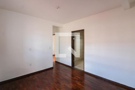 Sala 2 de casa para alugar com 4 quartos, 100m² em Céu Azul, Belo Horizonte