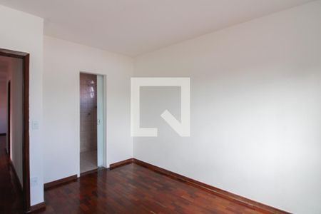 Suíte de casa para alugar com 4 quartos, 100m² em Céu Azul, Belo Horizonte