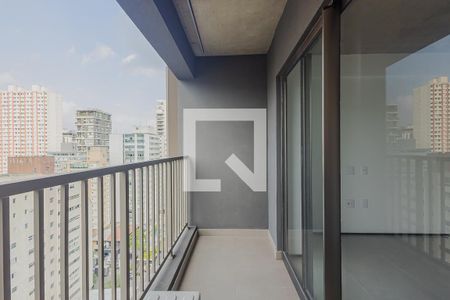 Varanda de kitnet/studio à venda com 1 quarto, 24m² em Cerqueira César, São Paulo