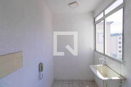 Área de Serviço de apartamento para alugar com 2 quartos, 45m² em Bairro Jardim Nossa Senhora das Graças, Cotia