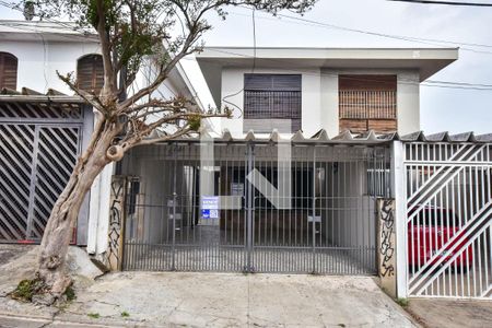 Fachada de casa à venda com 3 quartos, 190m² em Vila Inah, São Paulo
