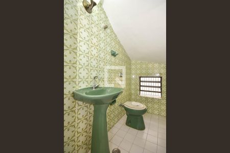 Lavabo de casa à venda com 3 quartos, 190m² em Vila Inah, São Paulo