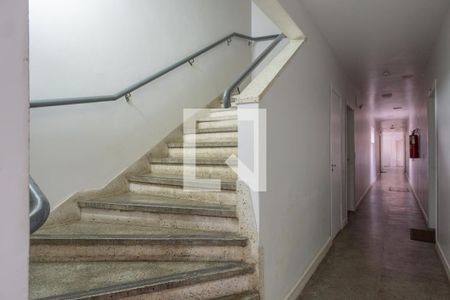 Escadas de apartamento para alugar com 1 quarto, 49m² em Cidade Baixa, Porto Alegre