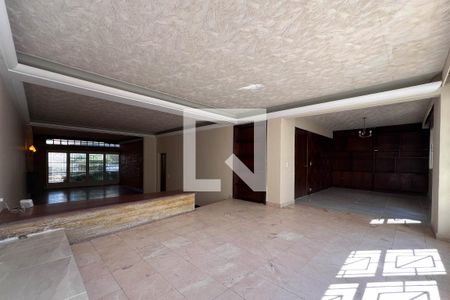 Sala de casa à venda com 3 quartos, 280m² em Ipiranga, São Paulo