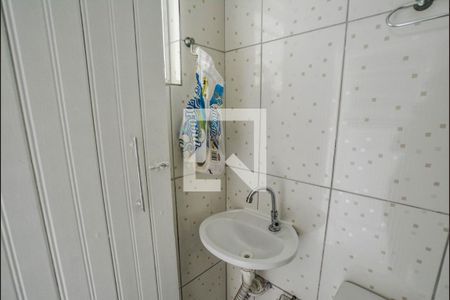 Banheiro de casa para alugar com 1 quarto, 65m² em Jardim do Estádio, Santo André