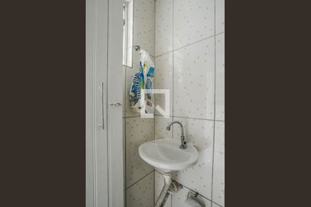 Banheiro de casa para alugar com 1 quarto, 65m² em Jardim do Estádio, Santo André