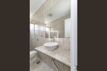 Banheiro de apartamento à venda com 2 quartos, 602m² em Centro, São Leopoldo