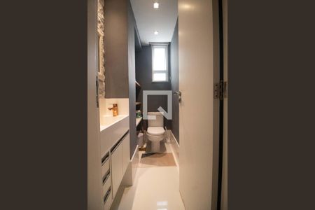 Lavabo de apartamento à venda com 3 quartos, 128m² em Copacabana, Rio de Janeiro