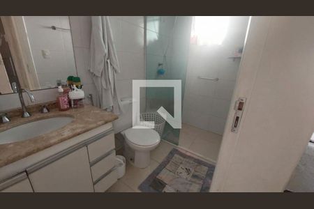 Casa à venda com 3 quartos, 184m² em Vila Carrão, São Paulo