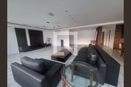 Apartamento à venda com 4 quartos, 400m² em Icaraí, Niterói