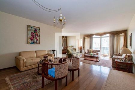 Apartamento à venda com 3 quartos, 230m² em Santa Cecilia, São Paulo