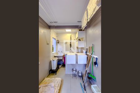 Área de Serviço de casa à venda com 3 quartos, 250m² em Água Rasa, São Paulo