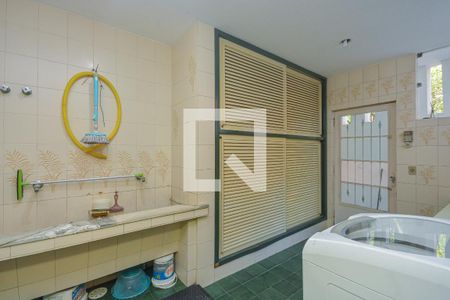 Área de Serviço de casa à venda com 7 quartos, 639m² em Jardim Santa Helena, São Paulo