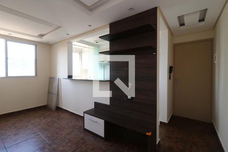 Sala de apartamento para alugar com 2 quartos, 47m² em Parque Sao Vicente, Santo André