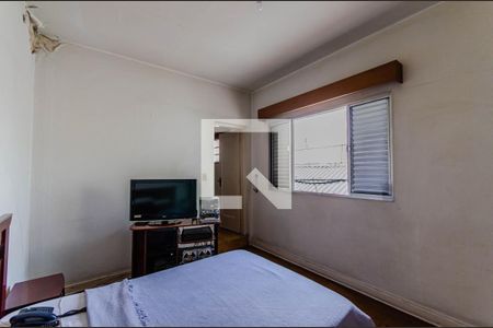 Suíte de casa à venda com 4 quartos, 210m² em Vila Monumento, São Paulo