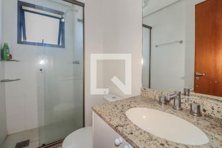 Banheiro da Suíte de apartamento à venda com 3 quartos, 73m² em Santa Maria Goretti, Porto Alegre
