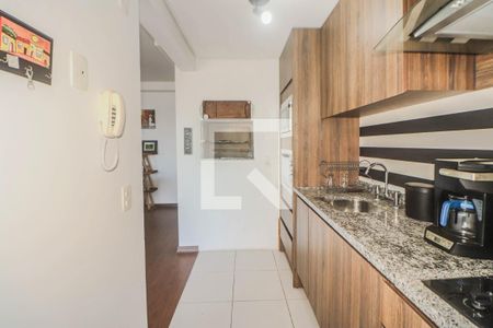 Cozinha e Área de Serviço de apartamento à venda com 3 quartos, 73m² em Santa Maria Goretti, Porto Alegre