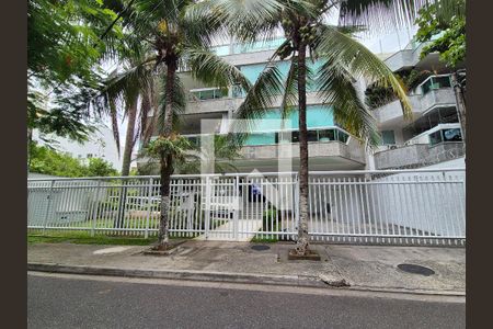 Fachada de apartamento à venda com 3 quartos, 420m² em Recreio dos Bandeirantes, Rio de Janeiro