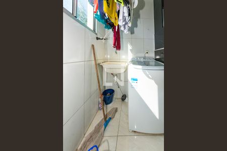 Área de Serviço de apartamento à venda com 2 quartos, 55m² em Cabral, Contagem