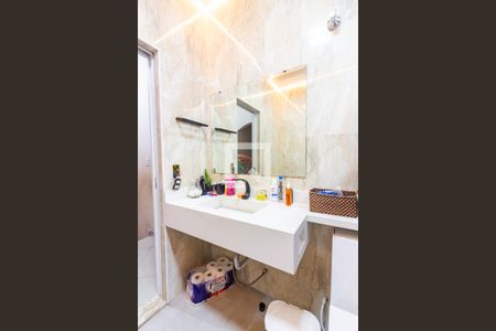 Banheiro de casa à venda com 3 quartos, 150m² em Vila da Conquista, Osasco