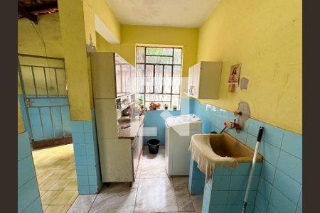 Área de Serviço de casa à venda com 3 quartos, 330m² em Novo Eldorado, Contagem
