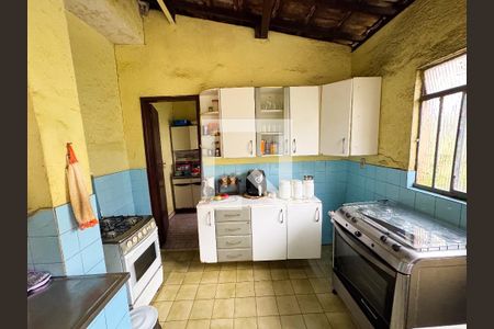 Cozinha de casa à venda com 3 quartos, 330m² em Novo Eldorado, Contagem