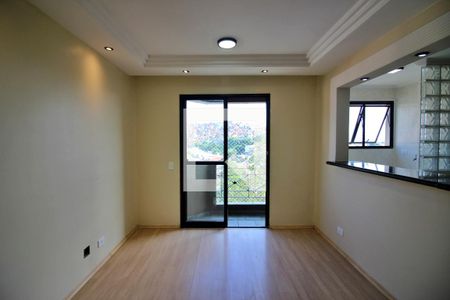 Sala de apartamento para alugar com 2 quartos, 48m² em Santa Terezinha, São Bernardo do Campo