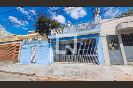 Fachada de casa à venda com 2 quartos, 120m² em Cidade Antônio Estêvão de Carvalho, São Paulo