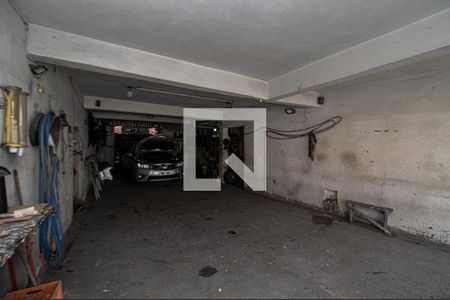 Garagem de casa à venda com 6 quartos, 690m² em Jardim Maria Estela, São Paulo